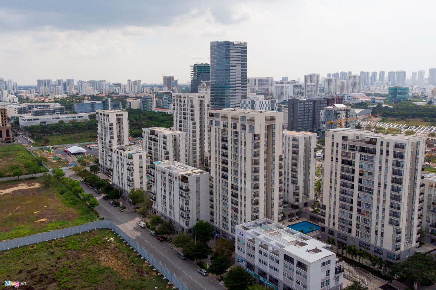 Hai trục đường khốn khổ vì kẹt xe ở quận 7, TP.HCM