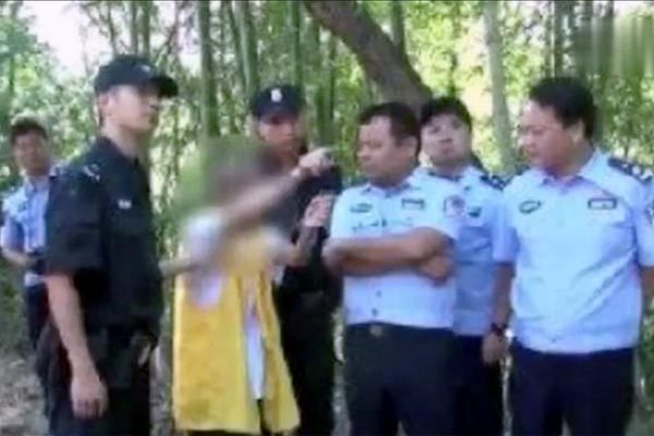 Bi kịch chàng trai nhận kẻ thù làm cha gần hai chục năm