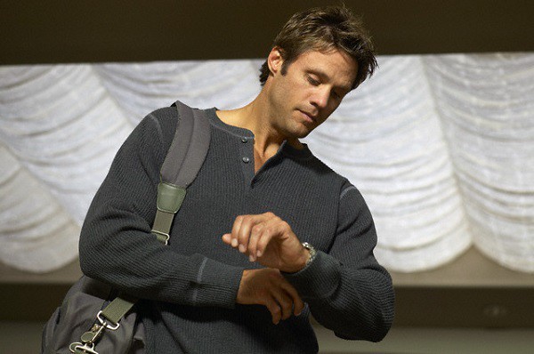 Từ một bông hoa bị bao người đàn ông giẫm đạp, thế mà chị dâu tương lai vào tay anh trai tôi lại biến thành mỹ nữ