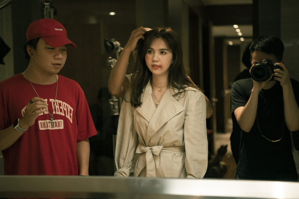Hậu ồn ào Cannes, Ngọc Trinh tung teaser phim mới bị tát sấp mặt