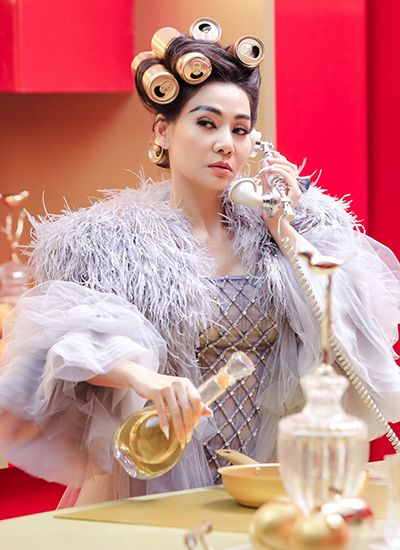 Thu Minh làm MV đáp trả sự chê bai của khán giả