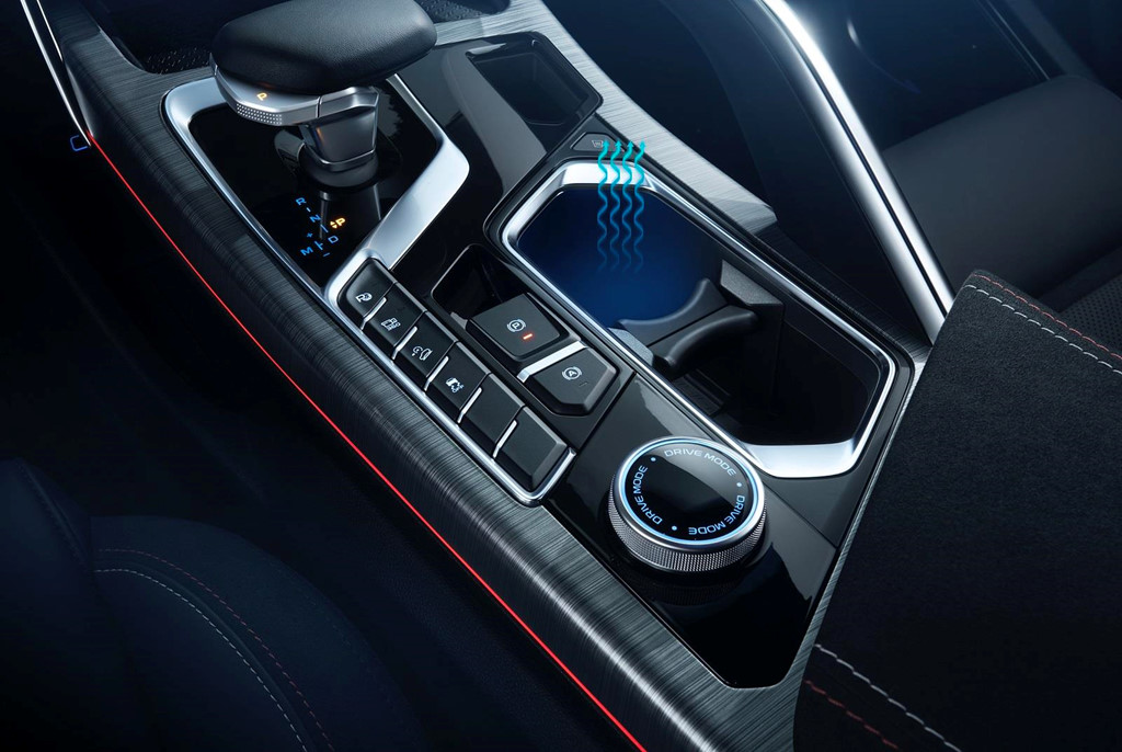 Trung Quốc ra mắt SUV mới hồn Volvo, nhận diện khuôn mặt Face ID