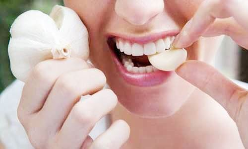 Những người cấm kỵ tuyệt đối với tỏi, ăn có thể mất mạng