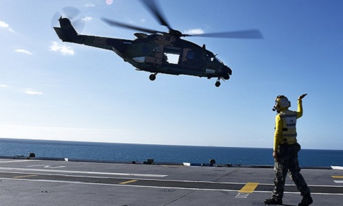 Phi công quân sự Australia bị chiếu tia laser ở Biển Đông