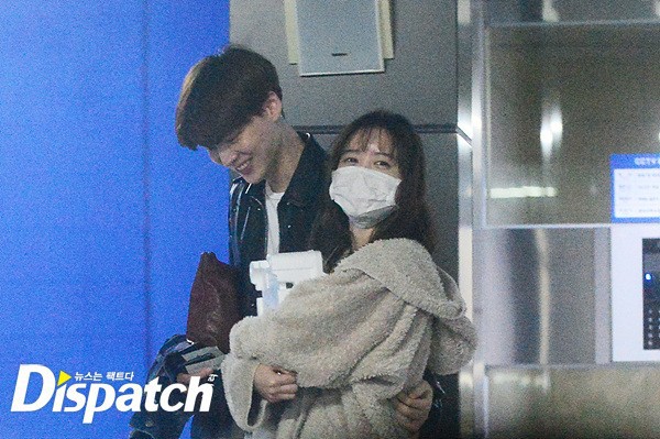 Nàng cỏ Goo Hye Sun chăm chồng kiểu gì mà khéo thế, Ahn Jae Hyun còi cọc đã lột xác ngoạn mục sau 4 năm!