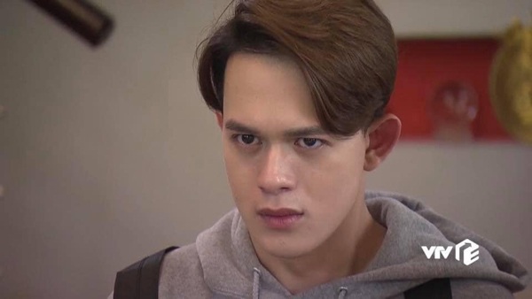 Bảo Quang Anh gây sốt khi khoe giọng cực ngọt ngào với bản cover nhạc phim Về nhà đi con