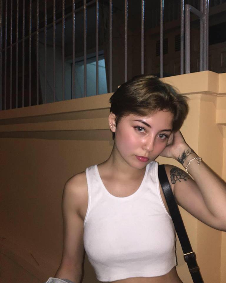 Thiên thần mới của hội con lai Việt: Sở hữu đôi mắt siêu đẹp, chỉ cao 1m58 nhưng chấp hết các thể loại lookbook