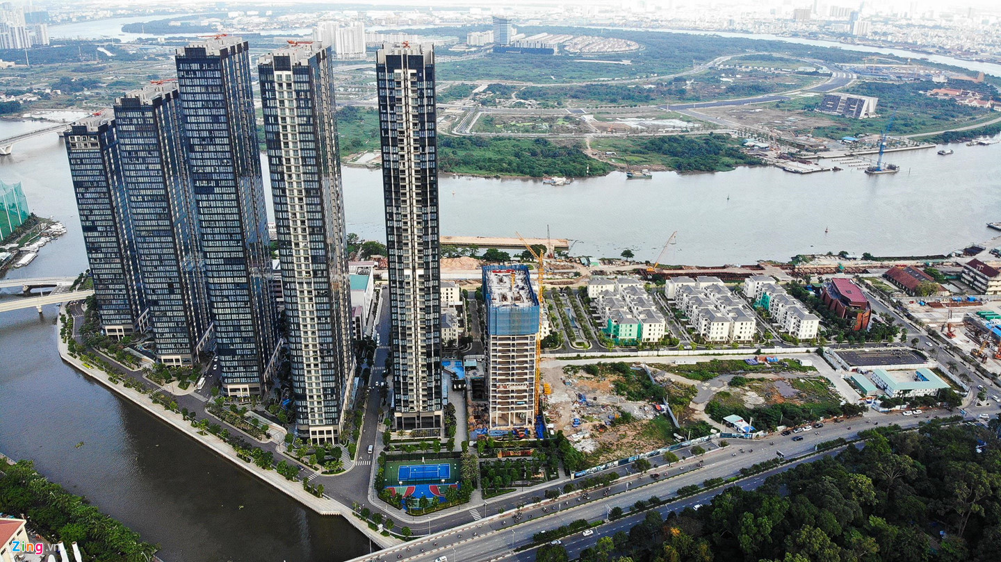 Rừng bê tông tại khu đô thị xa hoa trên đường Nguyễn Hữu Cảnh