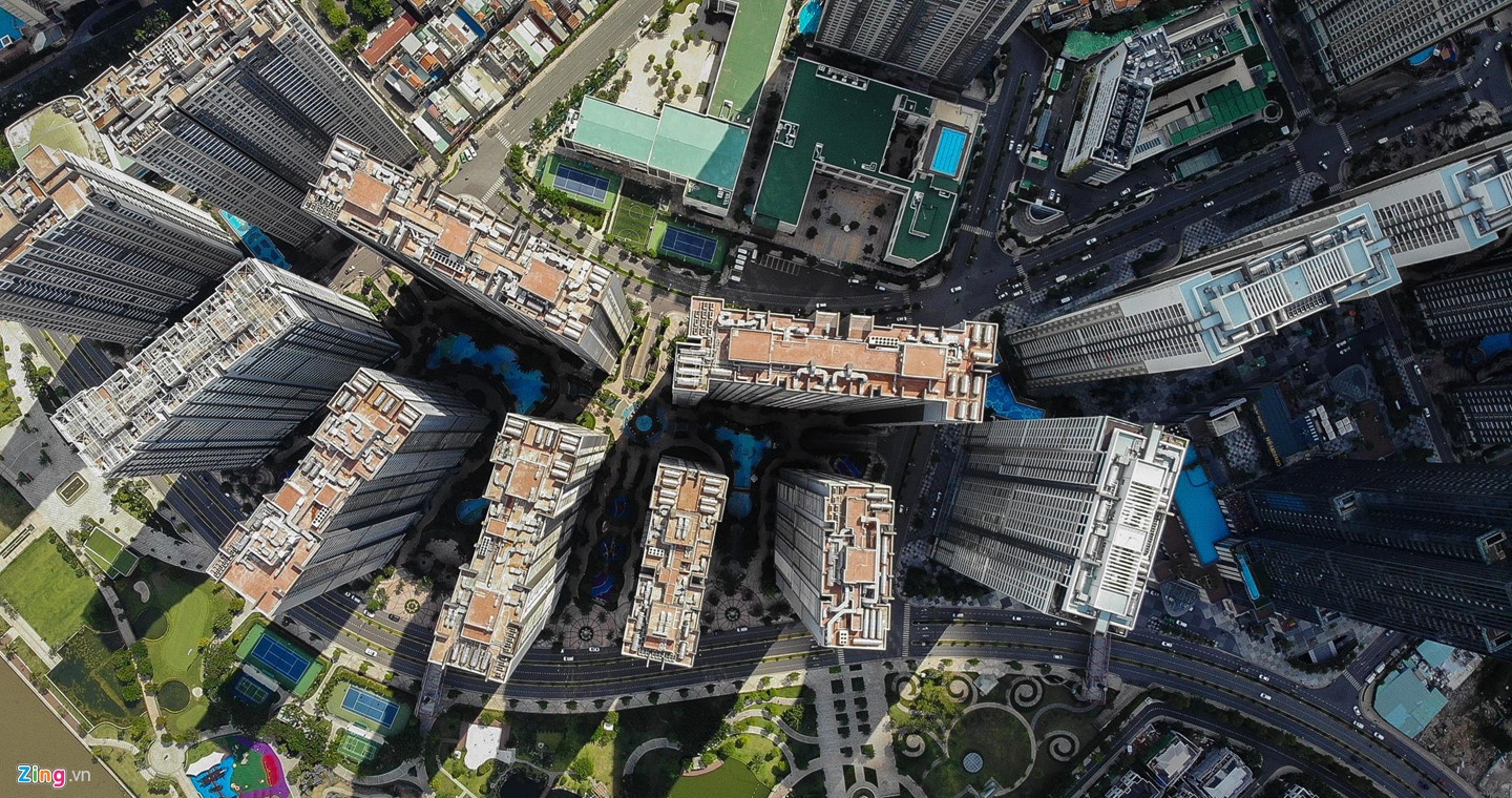 Rừng bê tông tại khu đô thị xa hoa trên đường Nguyễn Hữu Cảnh