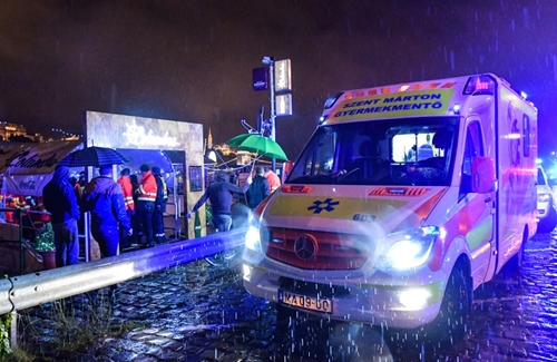 Thuyền chở du khách Hàn Quốc lật ở Hungary, 7 người thiệt mạng