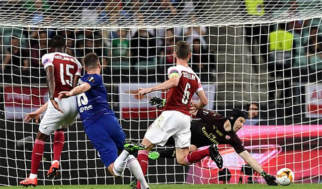 Arsenal 1-4 Chelsea: Giroud gieo sầu cho đội bóng cũ, Chelsea vô địch Europa League thuyết phục