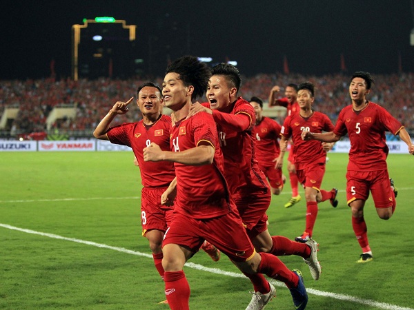 Lịch trực tiếp Kings Cup 2019: Khán giả có thể xem Siêu kinh điển Việt Nam - Thái Lan ở những kênh nào?