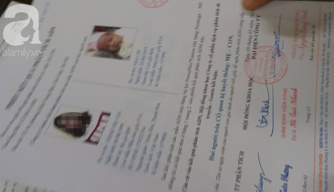 Hà Nội: Người mẹ trẻ đến nhận lại con gái 1 tháng tuổi sau 2 ngày bỏ rơi ở nhà tập thể