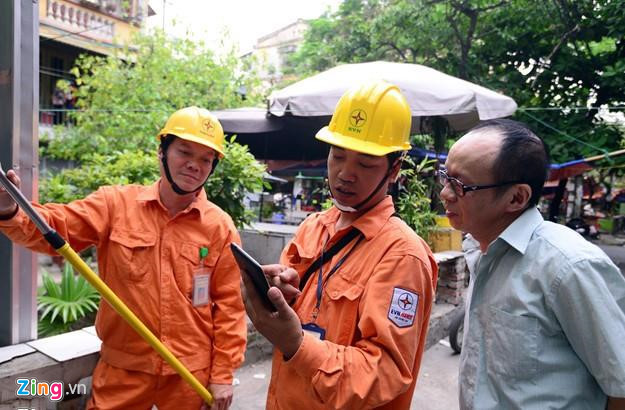 Tăng giá điện: ‘Đúng phác đồ nhưng không tốt lên thì phải xem lại’