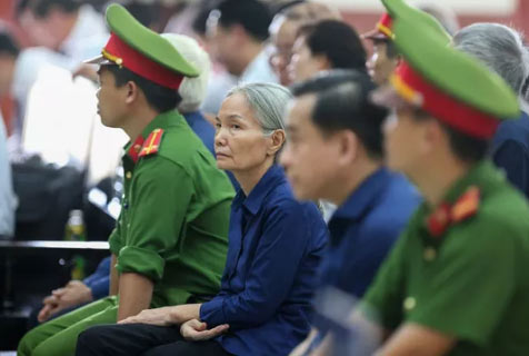 Diễn biến bất ngờ phiên xử Vũ Nhôm: Cựu trung tá xoay qua tố nhiều người!