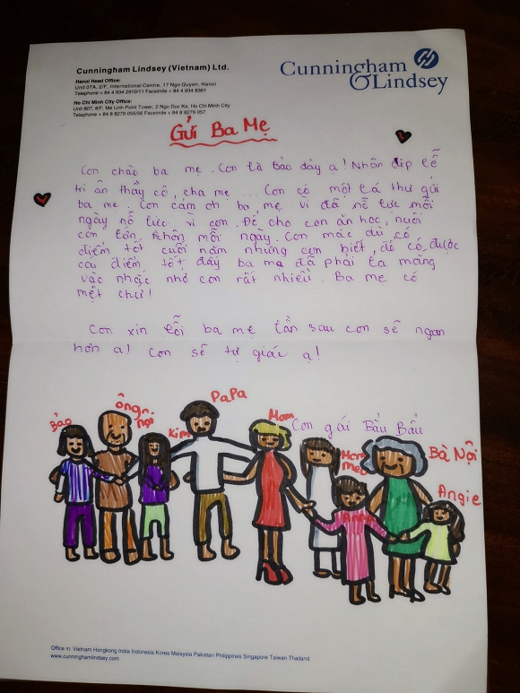 Thay chồng đến dự lễ tốt nghiệp của con gái riêng, Vũ Thu Phương tâm sự: Mấy đời bánh đúc có xương, đã làm dì ghẻ nên thương con chồng