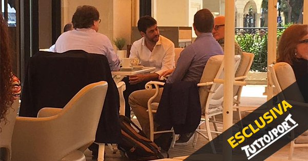 TIẾT LỘ SỐC: Sarri lén lút gặp sếp lớn Juventus ngay trước trận chung kết