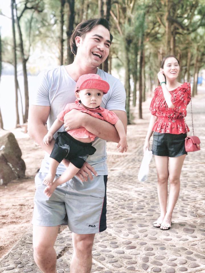 Khải vũ phu của Về nhà đi con: Ra đường chưa bị ném trứng, nhưng đã có khán giả đòi đấm vào mặt tôi!