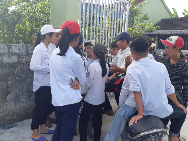 Vụ 5 học sinh đuối nước khi cứu nhau: Nỗi đau xé lòng người ở lại