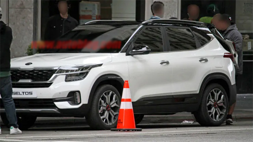 Kia Seltos - SUV mới lần đầu xuất hiện