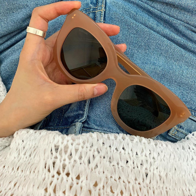 Nếu sành điệu là nghề của bạn thì nhất định bạn phải sắm đủ 4 món phụ kiện hè hot đỉnh cao này