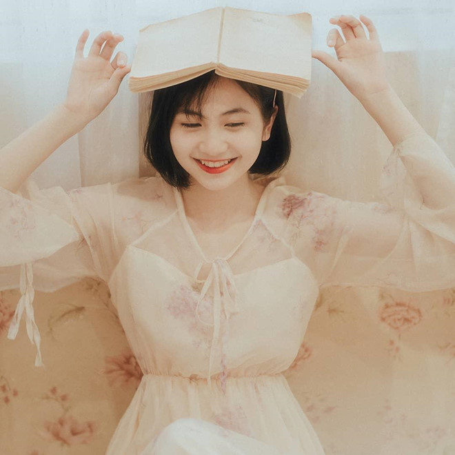 Hot girl ảnh thẻ trường Y: Mình tự chấm bản thân được 5 điểm thôi