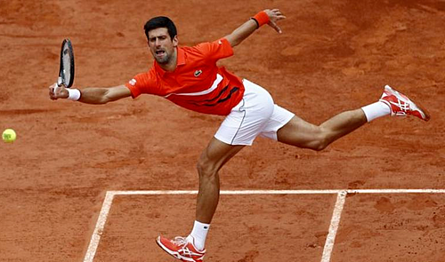 Djokovic dễ dàng vào vòng ba Roland Garros 2019