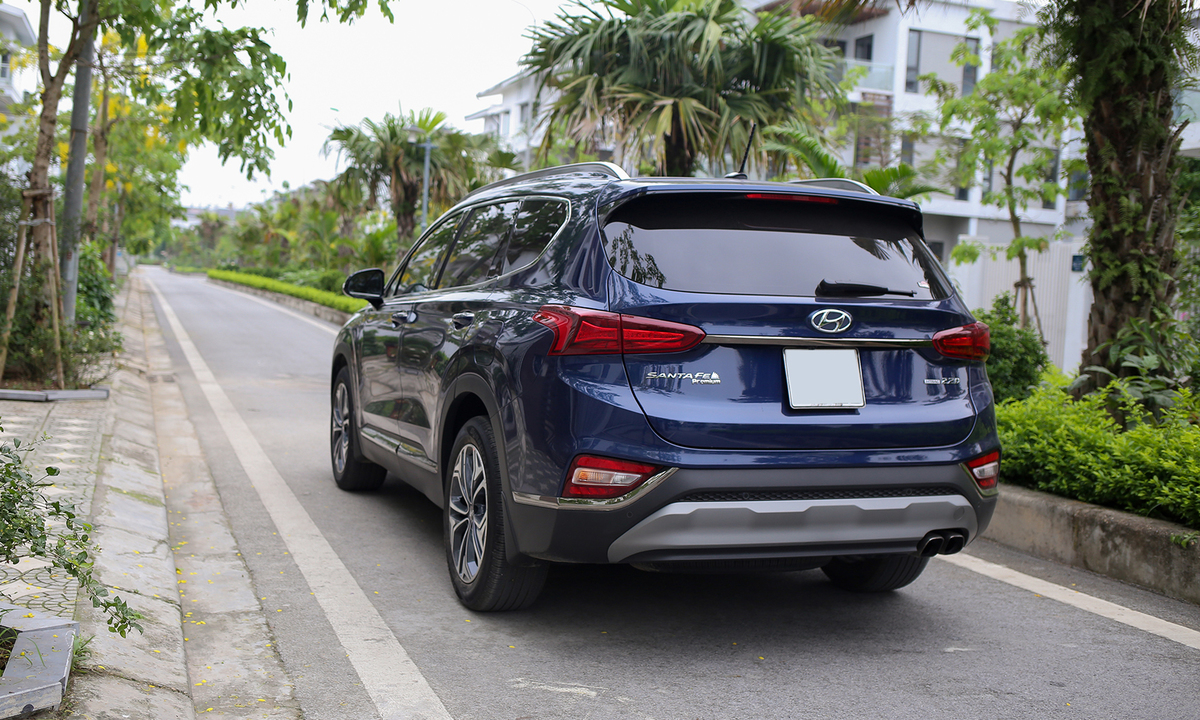 Santa Fe 2019 - SUV 7 chỗ phù hợp gia đình thành thị