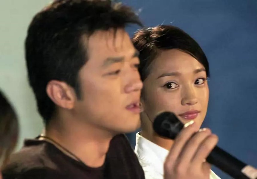 Tam giác tình yêu Châu Tấn - Lý Á Bằng - Vương Phi: Người quay gót ra đi cũng chẳng bình yên, kẻ ở lại chênh vênh giữa yêu đương thù hận