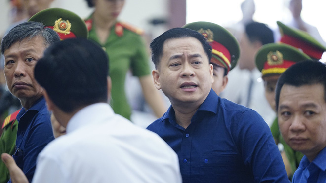 Nguyên Tổng giám đốc Ngân hàng Đông Á: Nếu có kiếp sau xin làm trâu làm ngựa bù đắp lỗi lầm