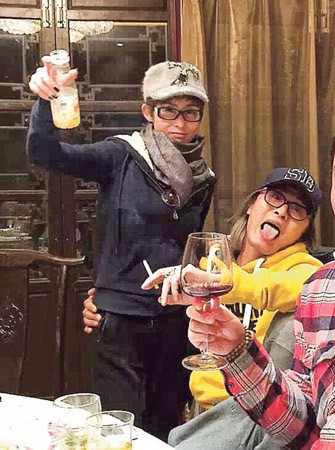 Mỹ nhân tuyệt sắc phim Châu Tinh Trì: Thời trẻ chuyên cặp đại gia, U60 hẹn hò bạn trai kém 10 tuổi