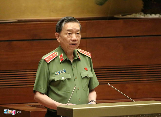 Đại tướng Tô Lâm là Bộ trưởng đầu tiên đăng đàn trả lời chất vấn