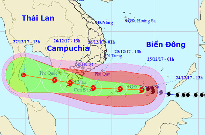 Bão số 16 - Tembin mang sóng biển cao 10 m ập vào quần đảo Trường Sa