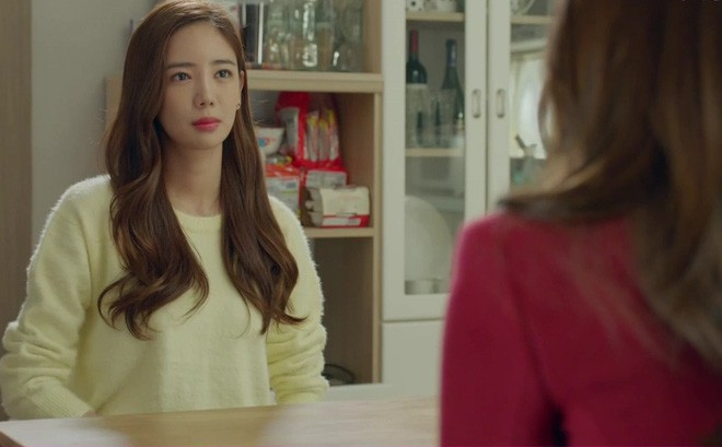 Trong 1 tháng, tôi lần lượt phát hiện ra hàng tá chuyện động trời và câu nói tàn nhẫn của mẹ chồng đã khiến tôi đủ can đảm bứt ra