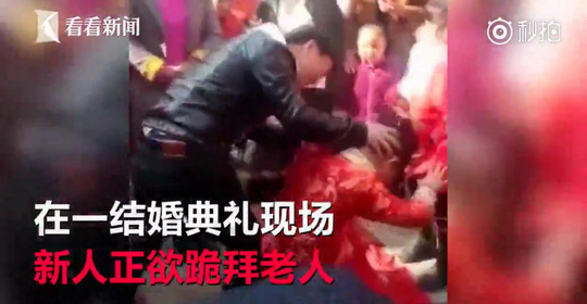 Chú rể nhập viện trong ngày cưới vì bạn bè đùa dai