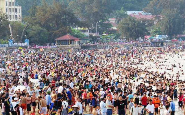 Lệ lạ duy nhất xuất hiện ở các khách sạn Sầm Sơn: Phải đặt ăn mới thuê được phòng nghỉ