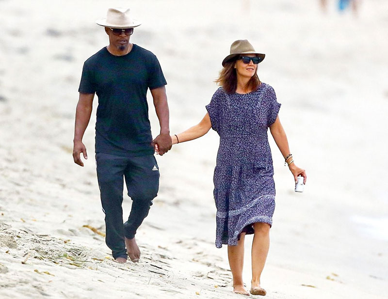 13 bức ảnh gây xôn xao nhất làng giải trí Hollywood năm 2017