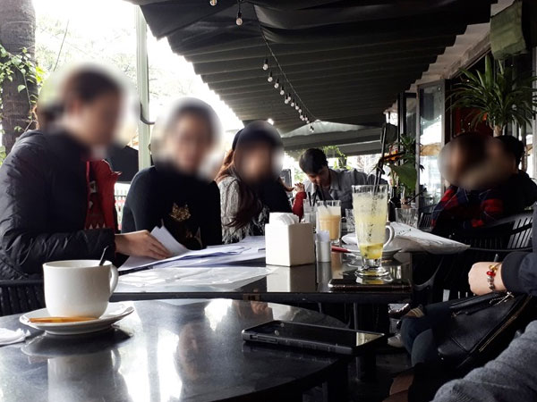 Chiêu trò gom tiền ngoạn mục của chủ lô Iphone trăm tỷ đồng