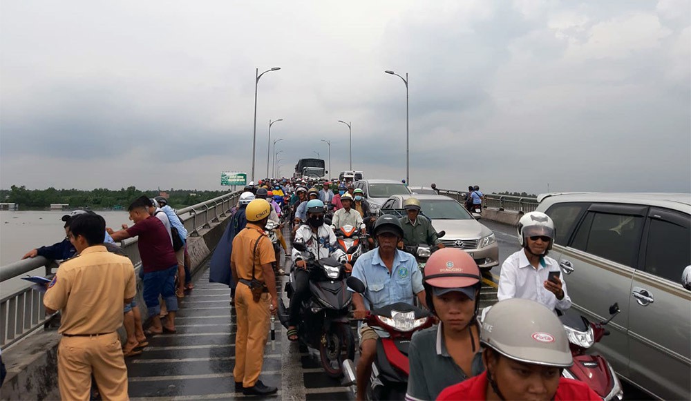 Giao thông bị ùn tắc