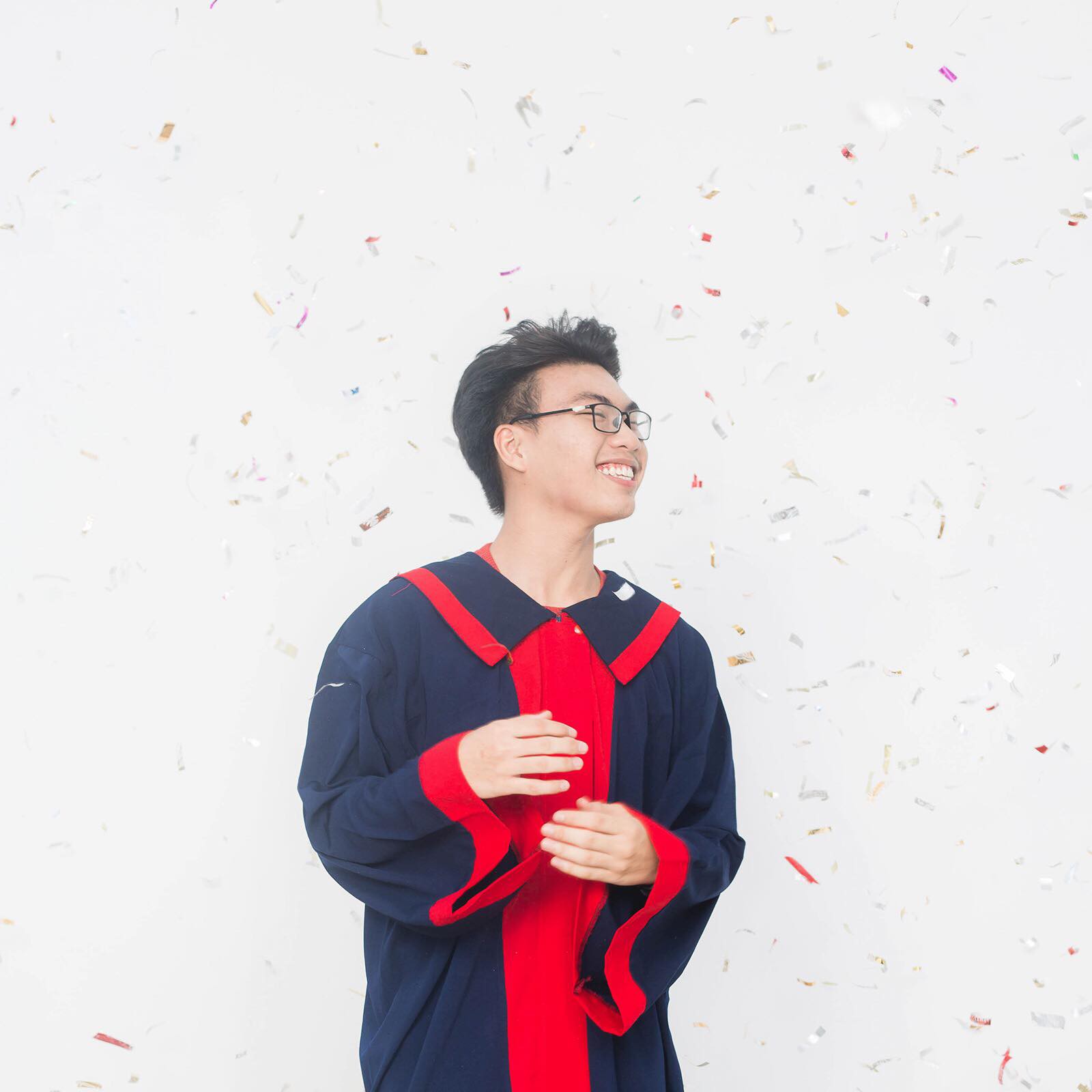 Nguyễn Trọng Nghĩa hiện đang là sinh viên của trường Đại học Khoa học Xã hội và Nhân văn (TP HCM)