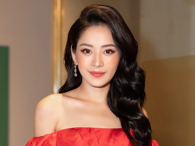 Phương Mỹ Chi khoe giọng lên 4 tông cực đỉnh, Chi Pu lại bị chê bai vì lý do này - 1 Phương Mỹ Chi khoe giọng lên 4 tông cực đỉnh, Chi Pu lại bị chê bai vì lý do này - 1