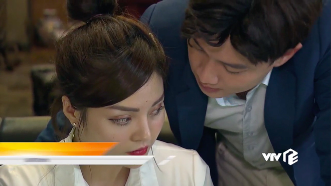 Cô thư kí sexy khiến Vũ buông lời ong bướm