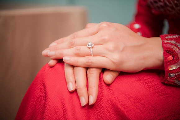 Cận cảnh nhẫn đính hôn của nữ MC