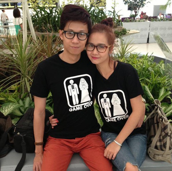 Vợ chồng Huyền Lizzie - Lynh Hoàng. Cả hai từng là cặp đôi nhận được rất nhiều tình cảm từ công chúng.