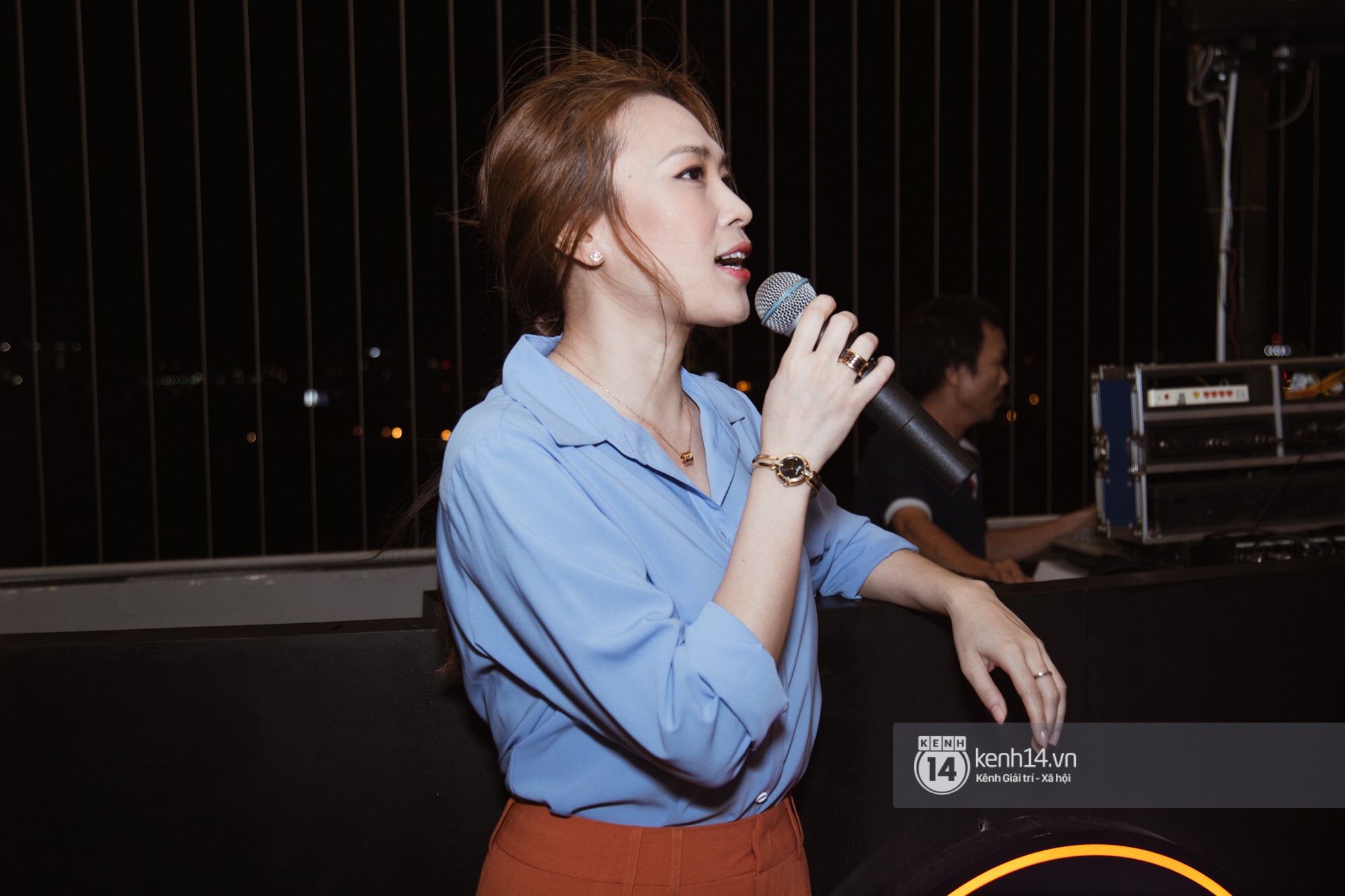 Khi Mỹ Tâm trò chuyện cùng mọi người...