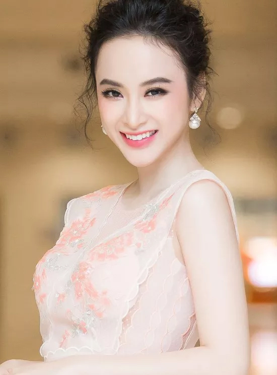Phương Trinh vẫn tham gia showbiz nhưng mục tiêu kiếm tiền không còn là lớn nhất trong cuộc sống của cô