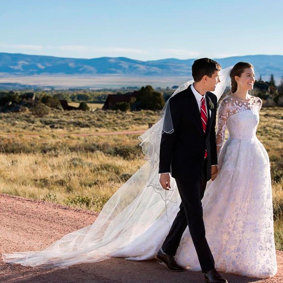 Ảnh cưới đẹp như mơ của cặp đôi