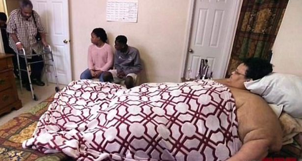 Bà Milla không đi được nhiều năm vì béo.