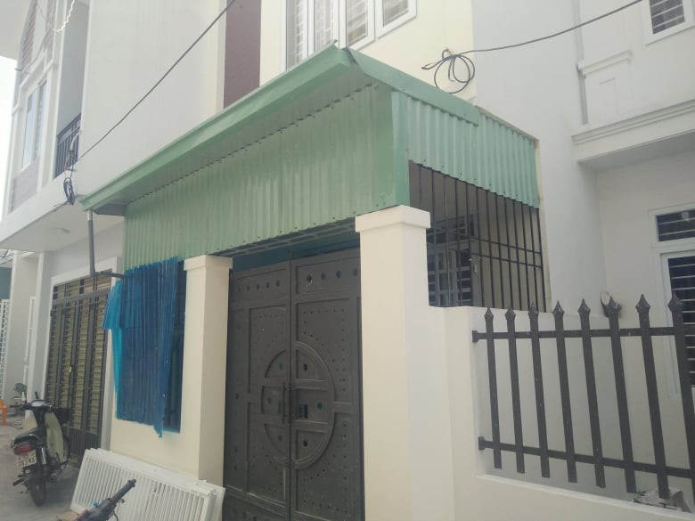 Căn nhà nơi phát hiện đôi nam nữ tử vong bất thường (ảnh Minh Sơn).