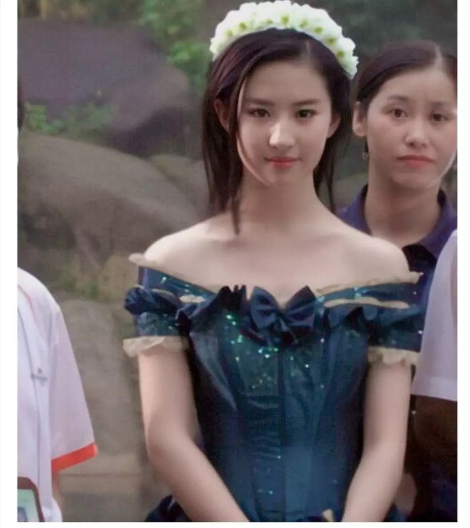 Lưu Diệc Phi của 11 năm trước, khi mới tròn 21 tuổi